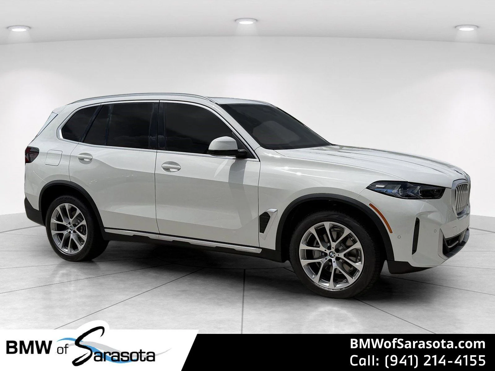 New 2026 Alpine White BMW sDrive40i image 1