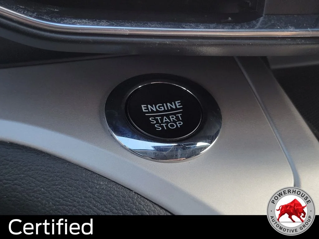 Used 2023 Gray Ford XLT image 37