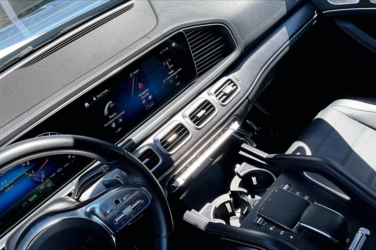 Used 2023  Mercedes-Benz GLS 450 image 33