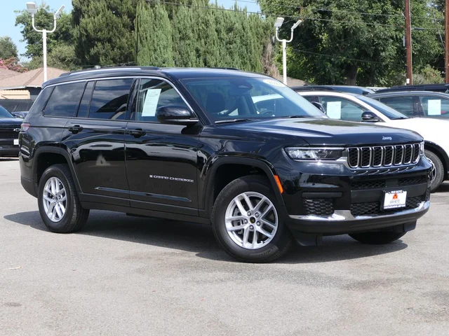 2023 Jeep Grand Cherokee L Laredo