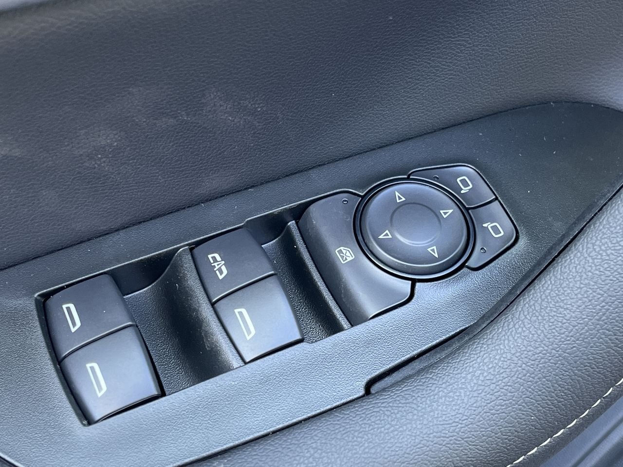 2025 Chevrolet Blazer 2LT - Photo 72