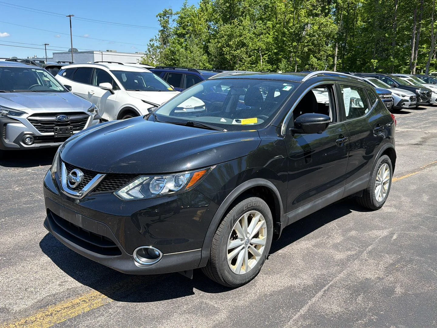Used 2017 Magnetic Black Nissan SV image 9
