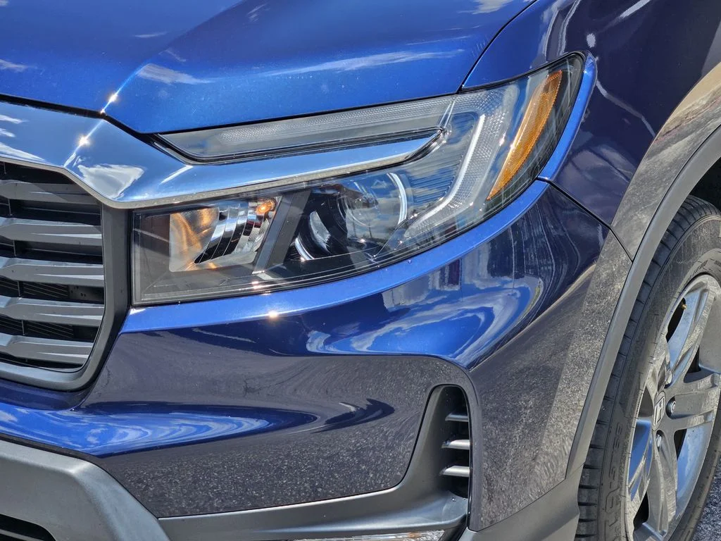Used 2023  Honda RTL image 8