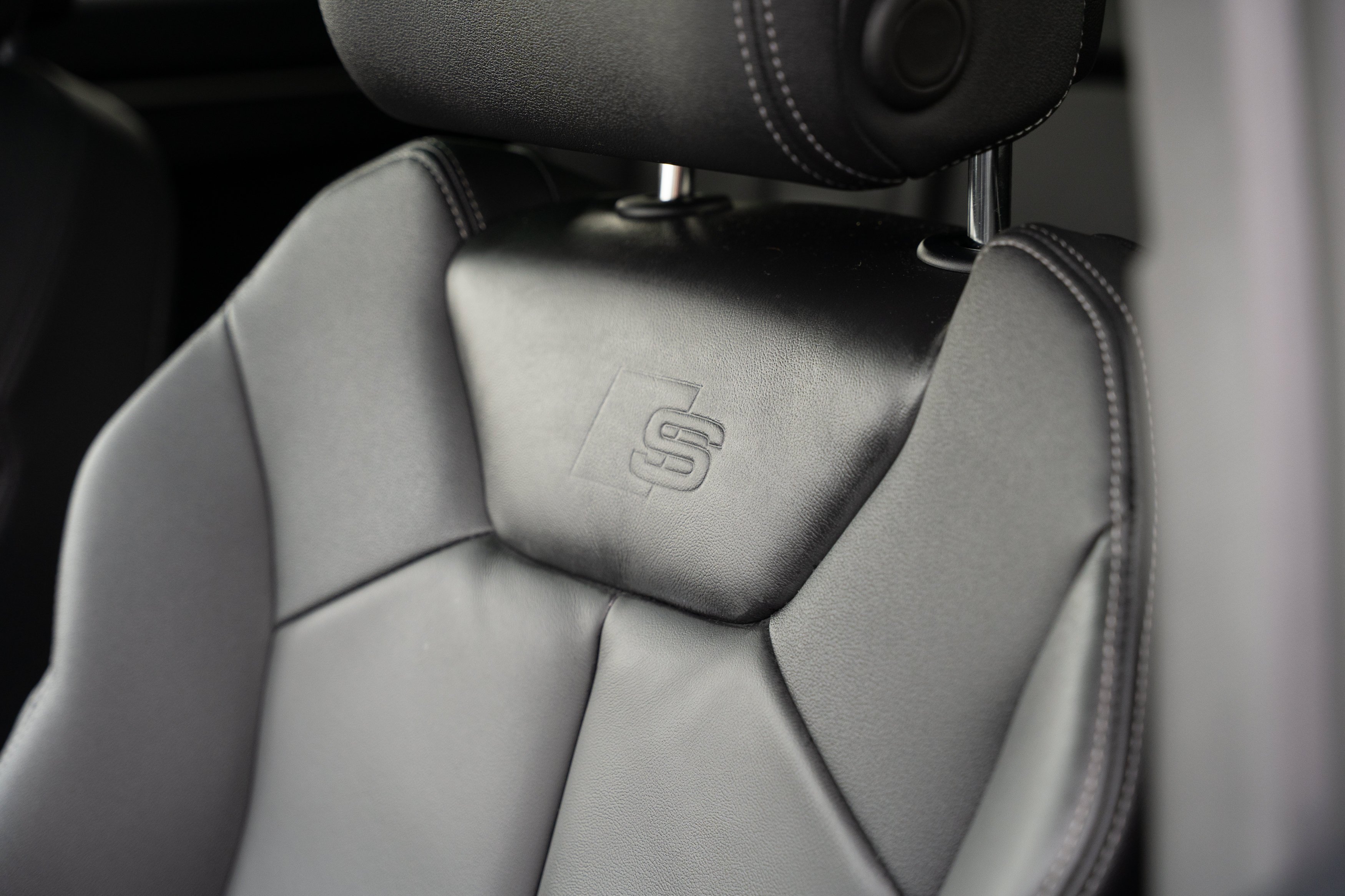 Certified Used 2025 Arkona White Audi S line Premium image 19