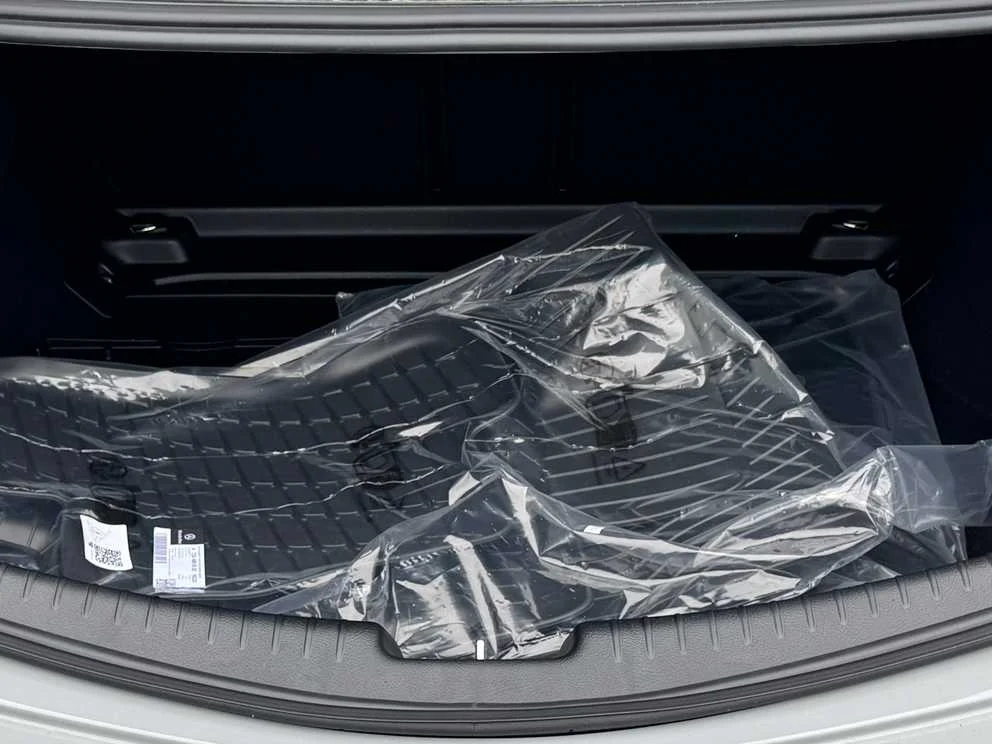 New 2026 MANUFAKTUR Alpine Grey Metallic Mercedes-Benz CLE 450 image 11