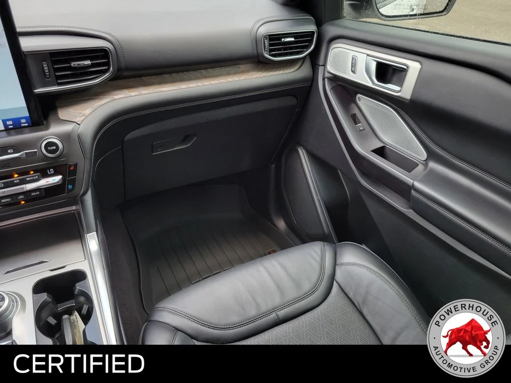 Used 2020 White Ford Platinum image 21