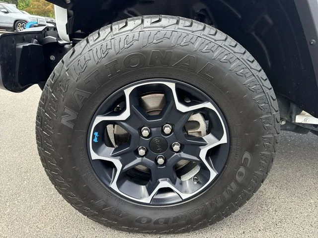 Used 2022 White Jeep Unlimited Rubicon 4xe image 18