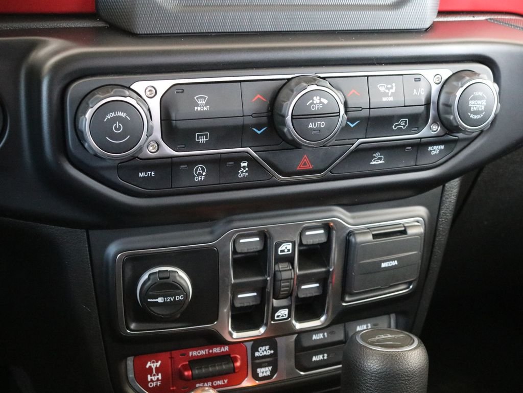 Used 2021 Gray Jeep Rubicon image 13