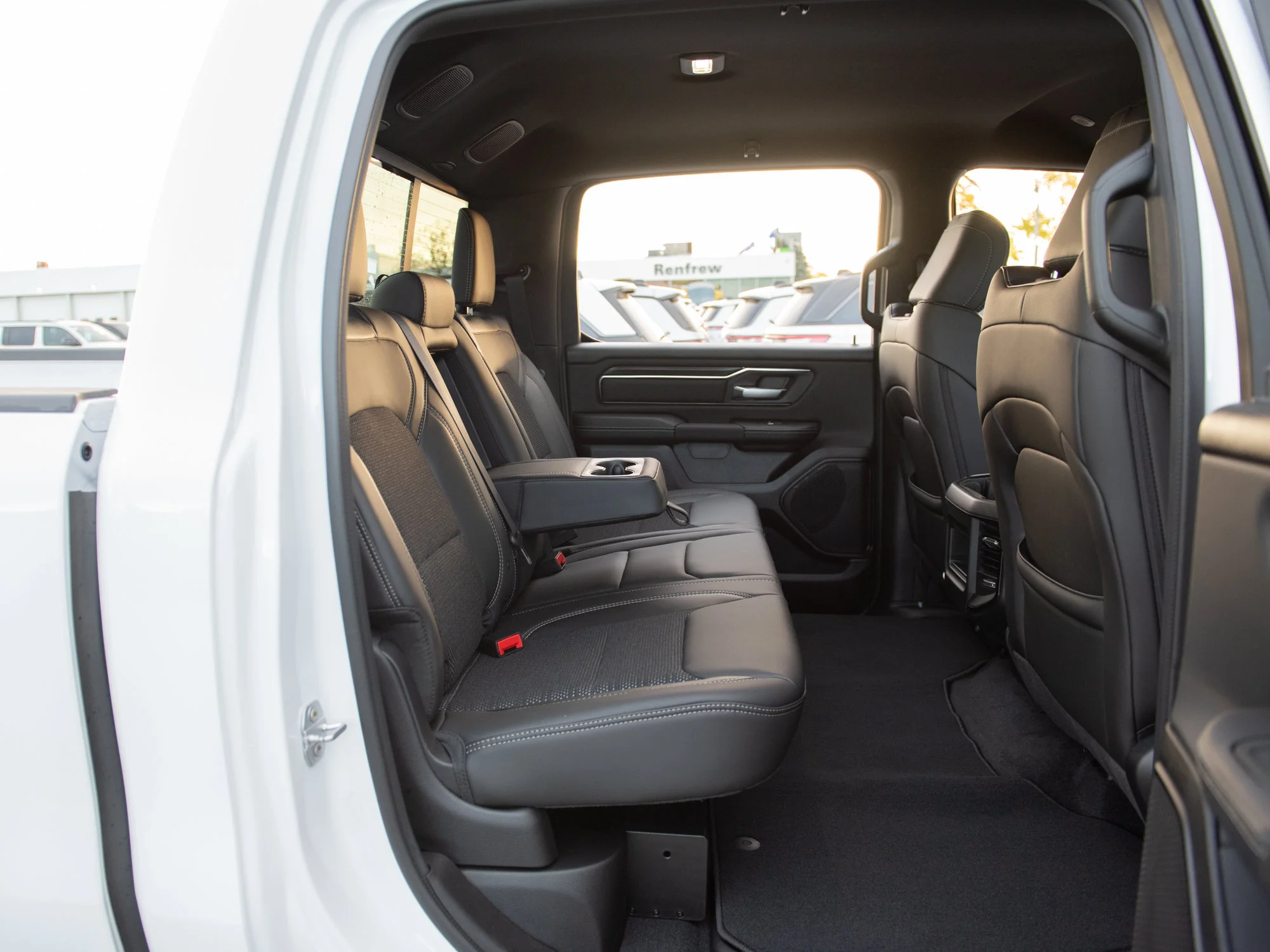 New 2026 White RAM Sport* Crew Cab 4x4, HEMI V8, Heated Seats/Wheel, Alpine Audio, 3.92 Rear Axle image 20