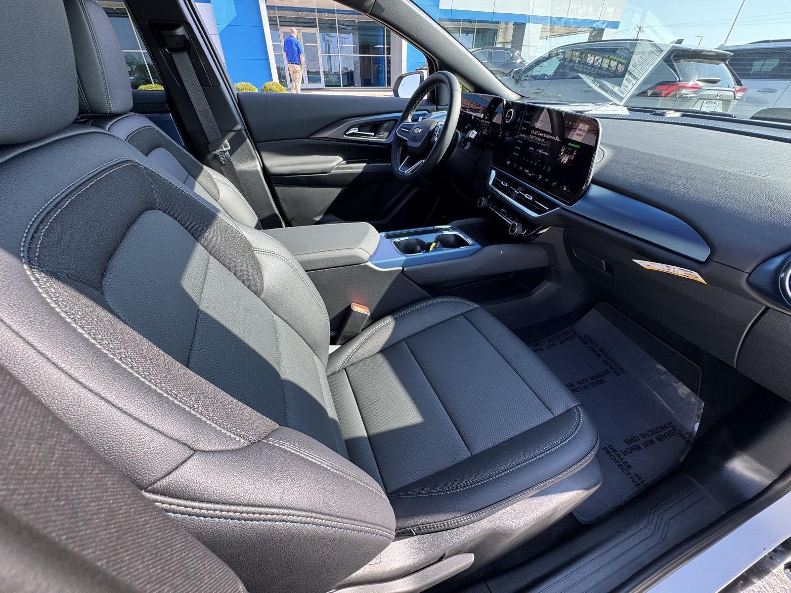 2026 Chevrolet Equinox EV 2LT - Photo 39