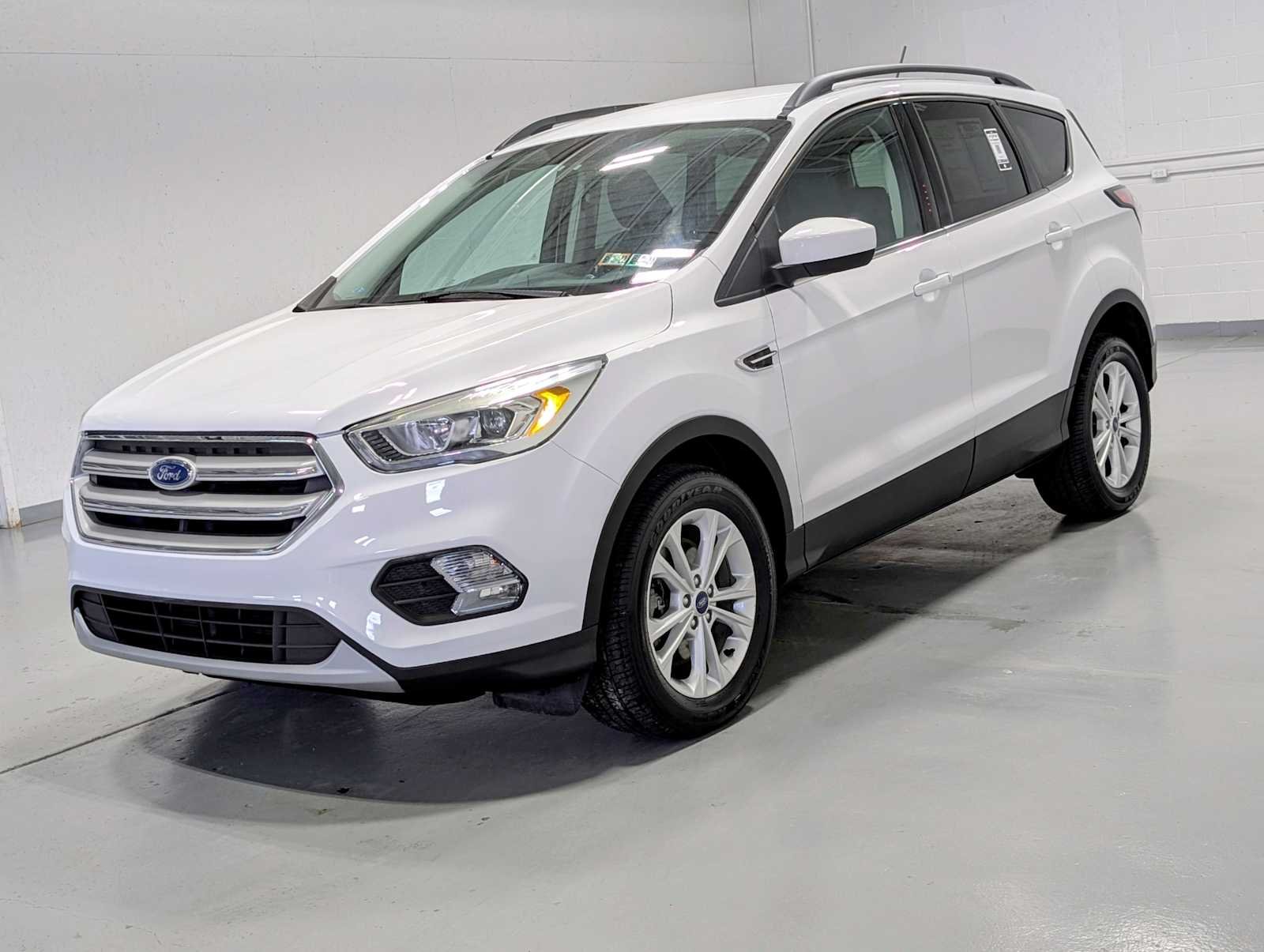2018 Ford Escape SEL 4WD's photo
