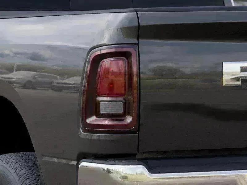New 2026 Granite Crystal Metallic Clearcoat RAM Tradesman image 25