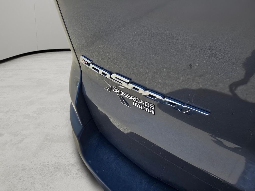 Used 2020 Smoke Metallic Ford SE image 29