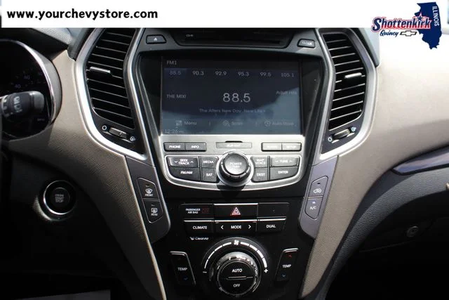 Used 2015 Blue Hyundai Base image 26
