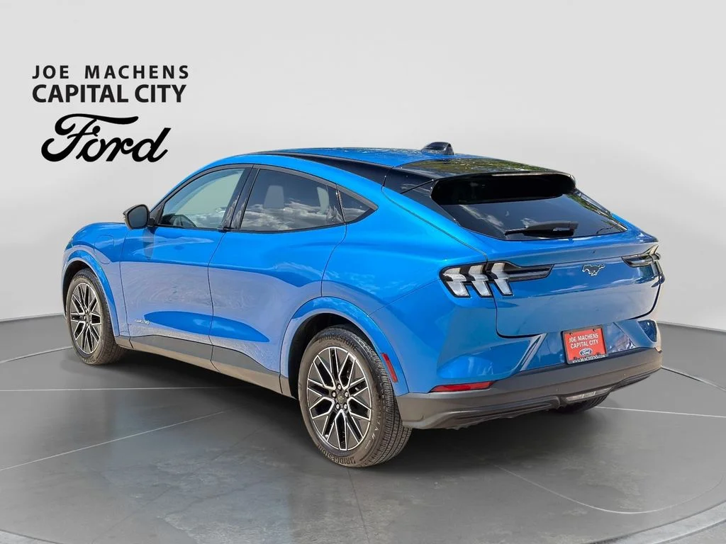 Used 2025 Velocity Blue Metallic Ford Premium image 7
