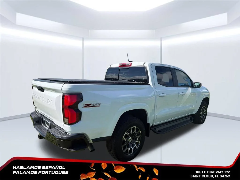 Used 2023 SUMMIT WHITE Chevrolet 4WD Z71 image 5