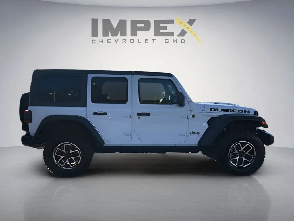 Used 2025 White Jeep Rubicon image 7