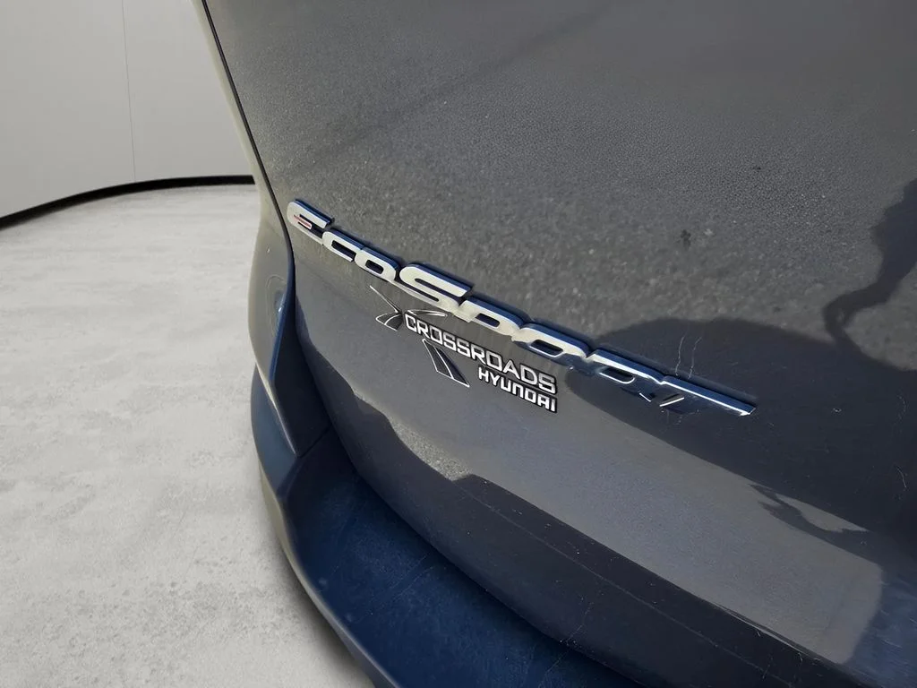 Used 2020 Smoke Metallic Ford SE image 29