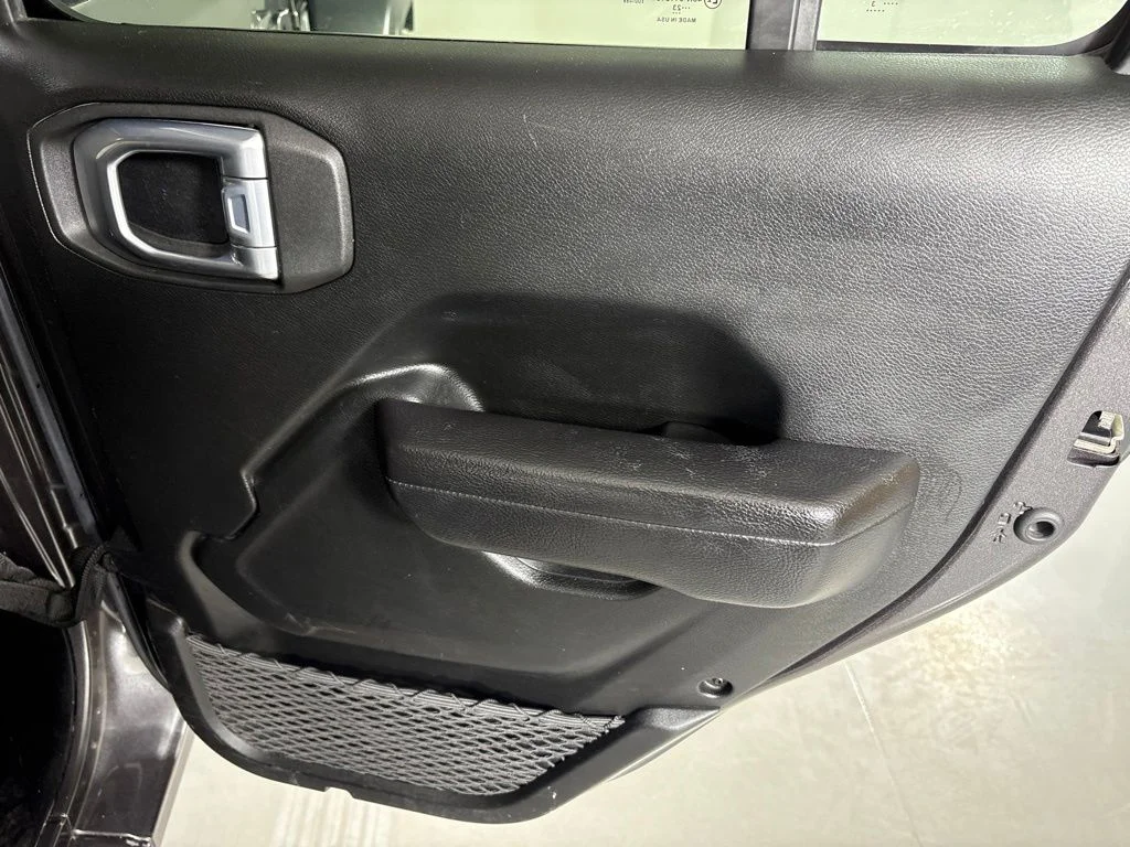 Used 2023 Gray Jeep Sport S image 16