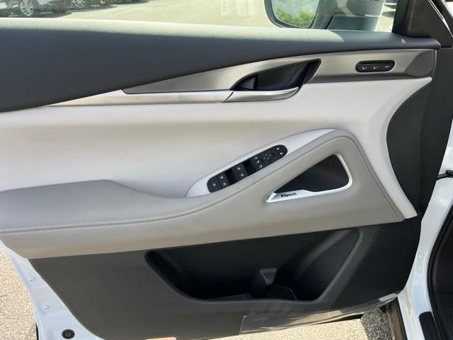 New 2027 White INFINITI Luxe AWD image 10