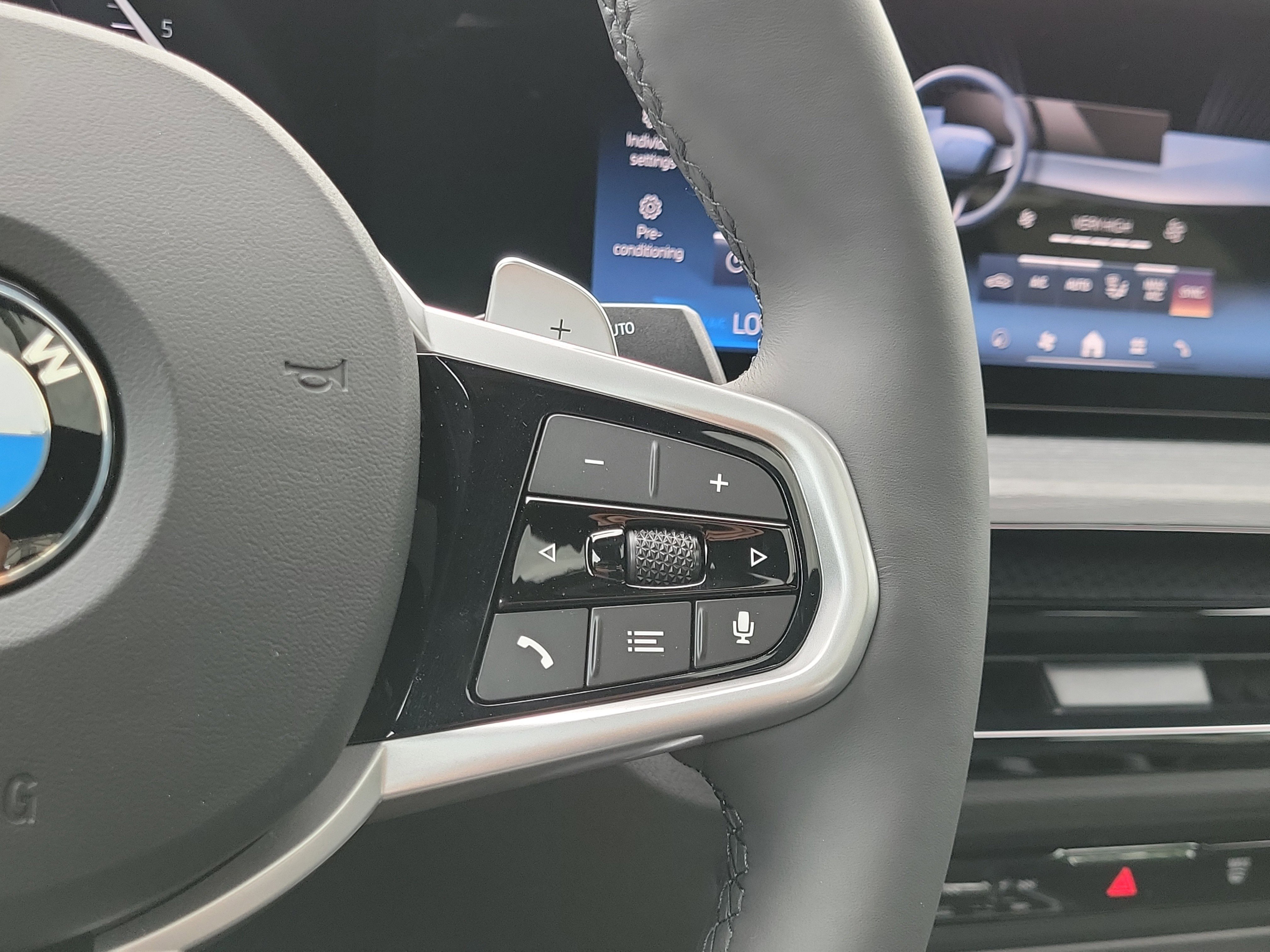 New 2026 Black Sapphire Metallic BMW 330i NA image 24