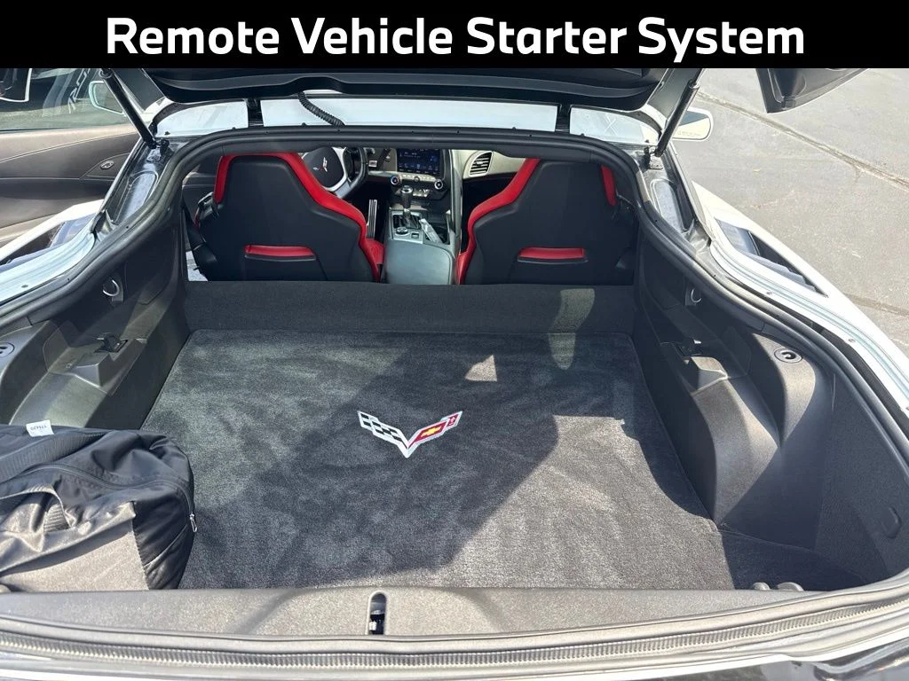 Used 2019 White Chevrolet Stingray image 8