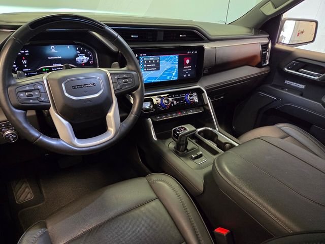 Used 2025 Silver GMC Denali image 14
