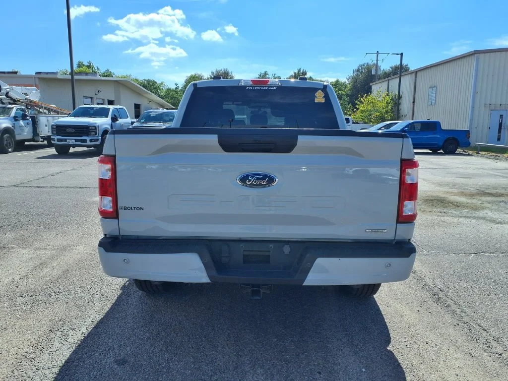 Used 2023 White Ford XL image 6