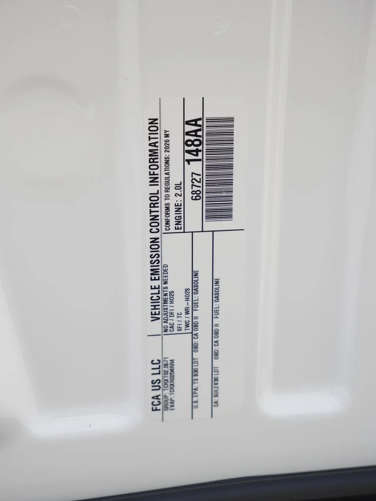 New 2026 Bright White Clear-Coat Exterior Paint Jeep Laredo Altitude image 30