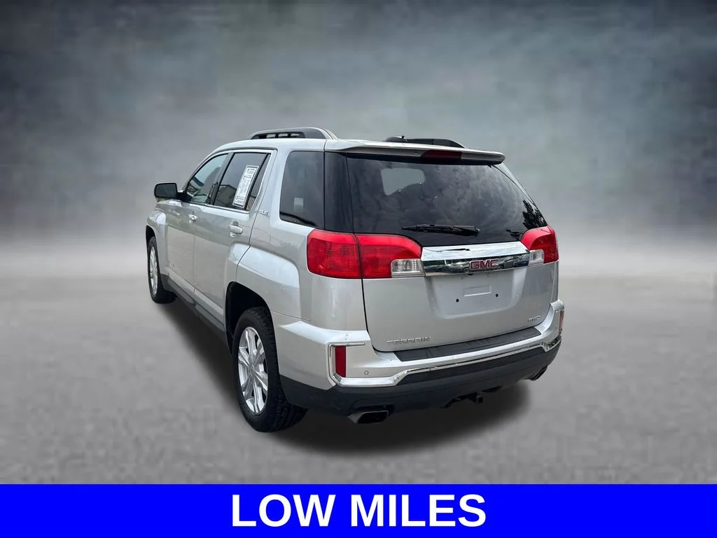 Used 2017 Silver GMC SLE-2 image 13