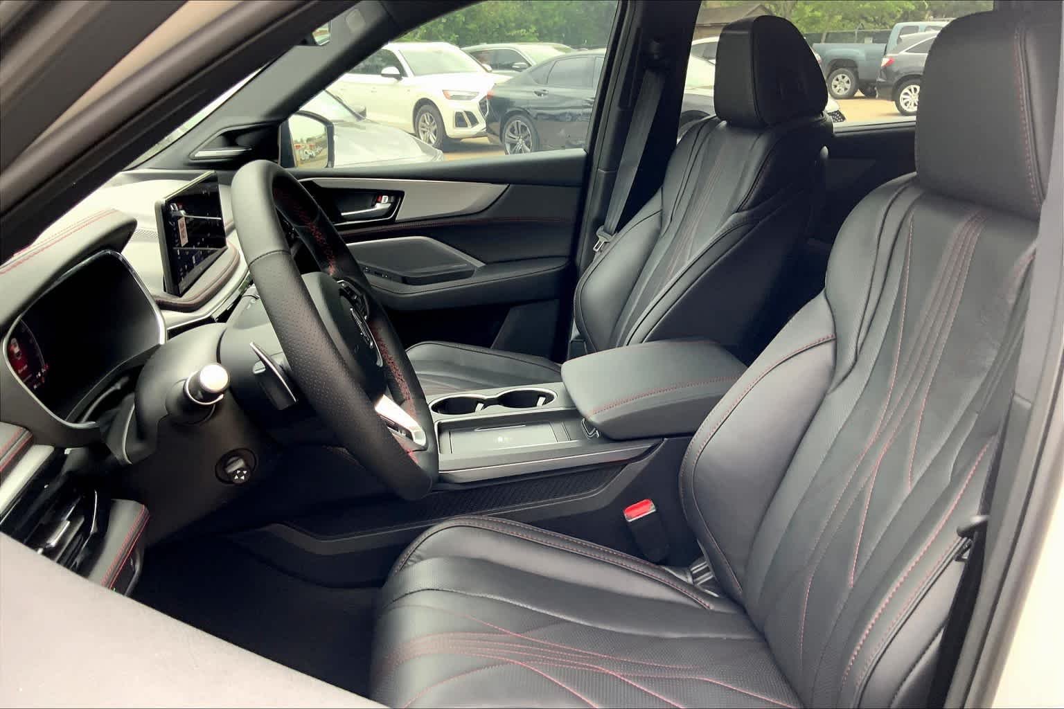 Used 2025 Platinum White Pearl Acura w/A-Spec Advance Package image 9