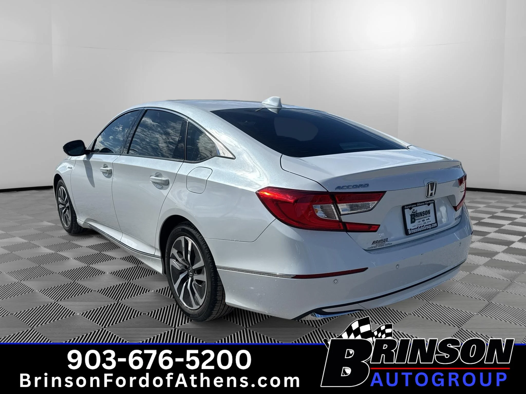 Certified Used 2022 Platinum White Pearl Honda EX-L image 7