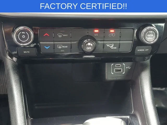 Used 2024 Gray Jeep Latitude image 22