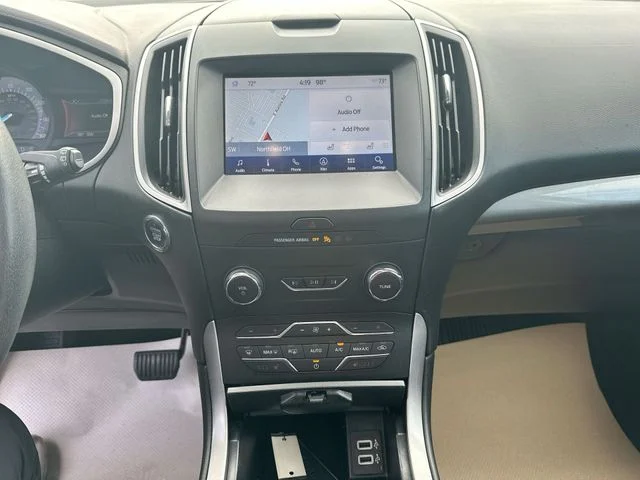 Used 2019 White Ford SEL image 15
