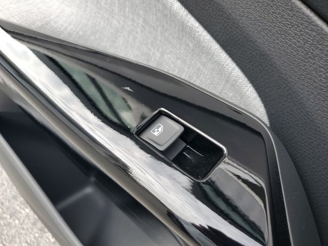 Certified Used 2025 White Volkswagen Pro image 14