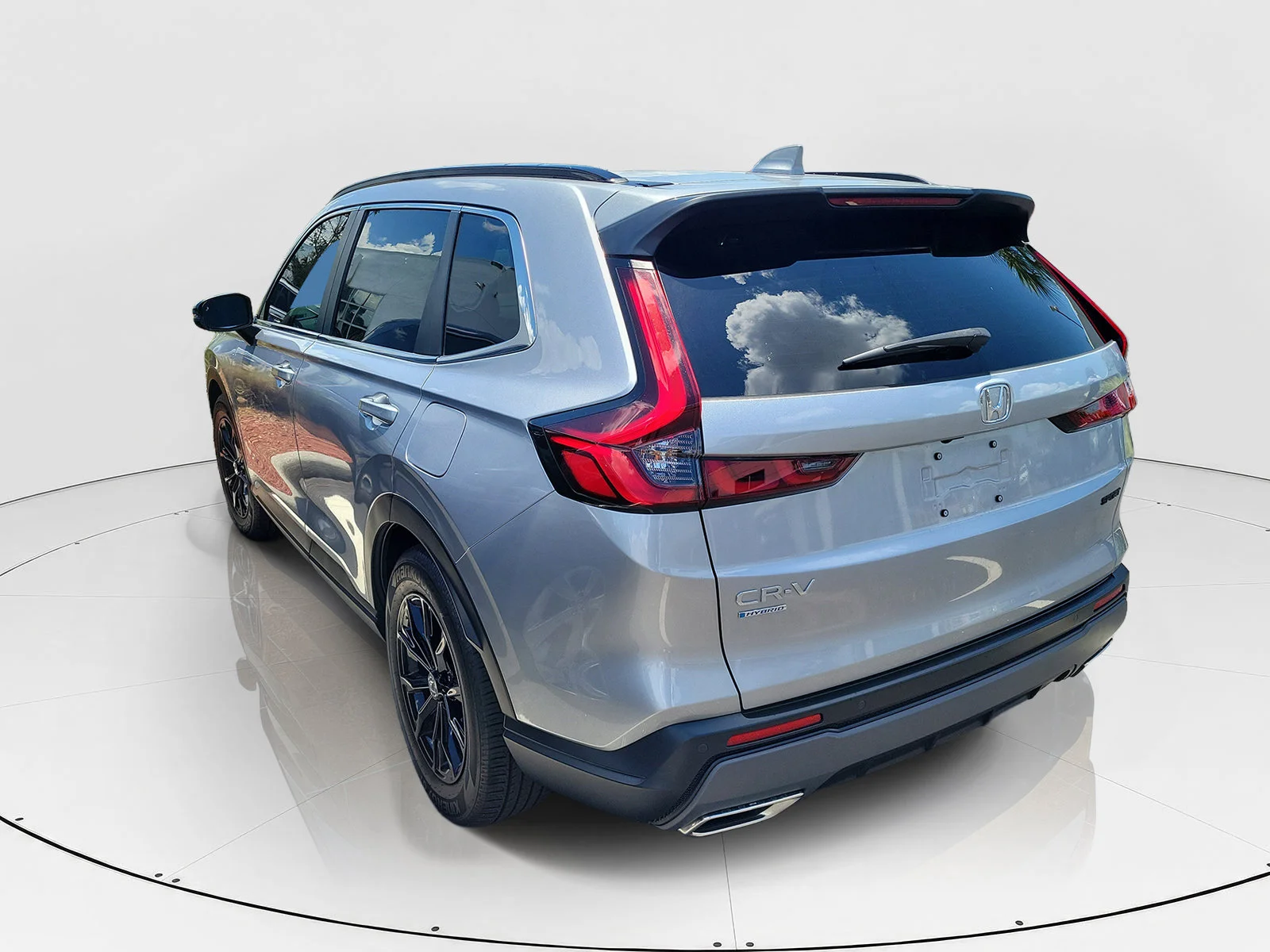Certified Used 2025 Solar Silver Metallic Honda Sport-L image 5