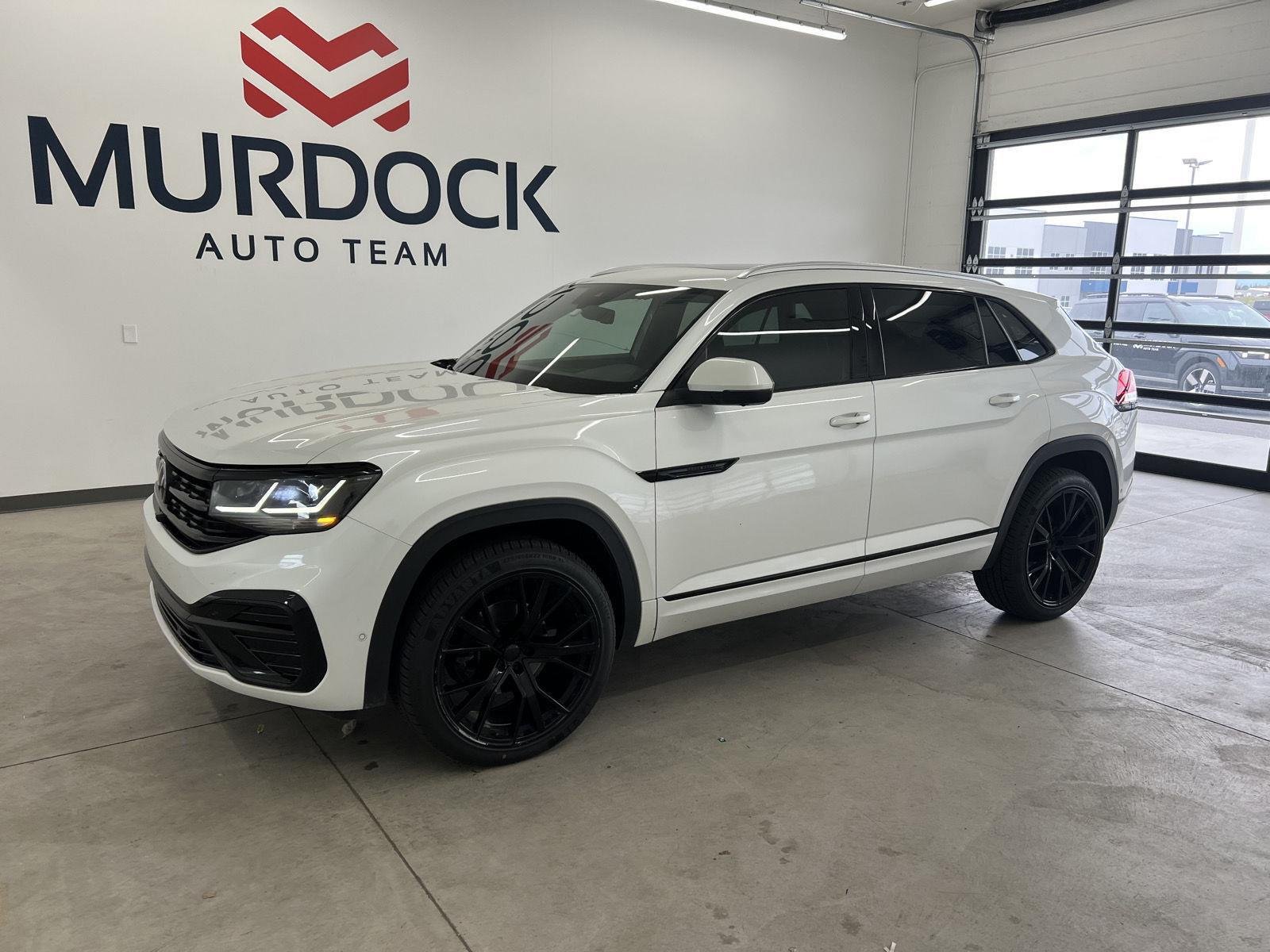 2023 Volkswagen Atlas Cross Sport 3.6L V6 SEL Premium R-Line 4MOTION's photo