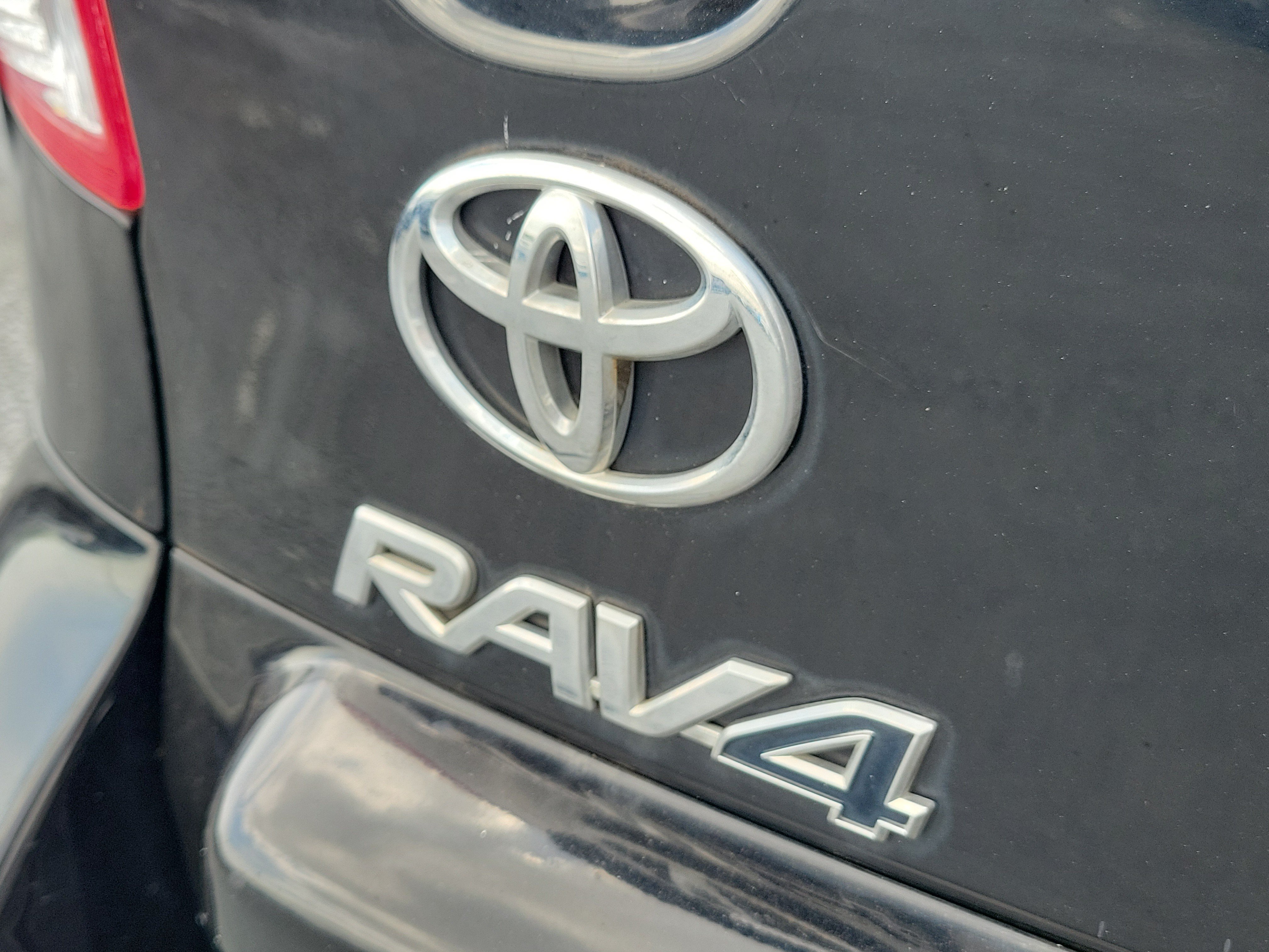 Used 2012 Black Toyota Base image 8