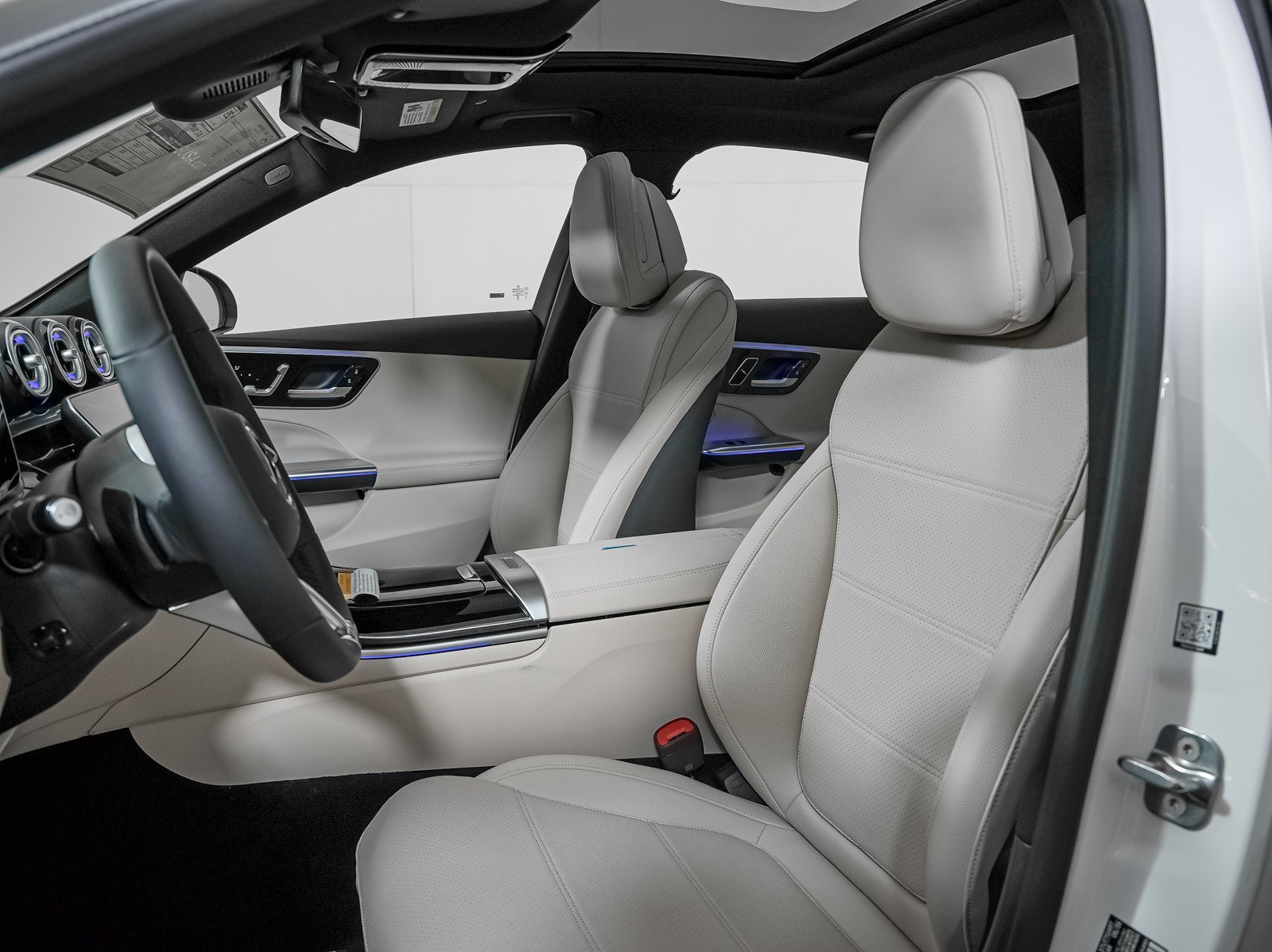 New 2026 Polar White Mercedes-Benz C 300 image 8