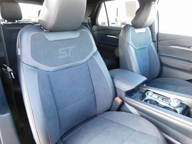 New 2026 Agate Black Metallic Ford ST image 20