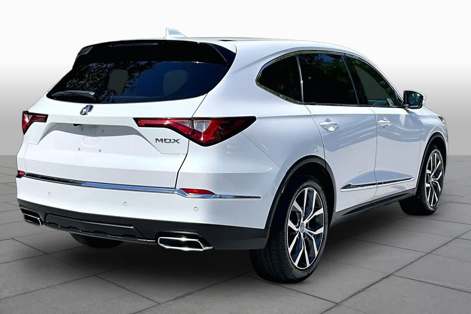 Used 2024 Platinum White Pearl Acura w/Technology Package image 13