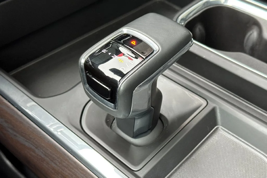 2024 GMC Sierra 1500 SLT - Photo 21