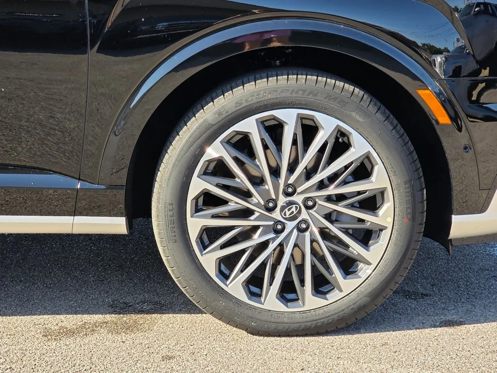 New 2026 Abyss Black Pearl Hyundai Calligraphy image 11