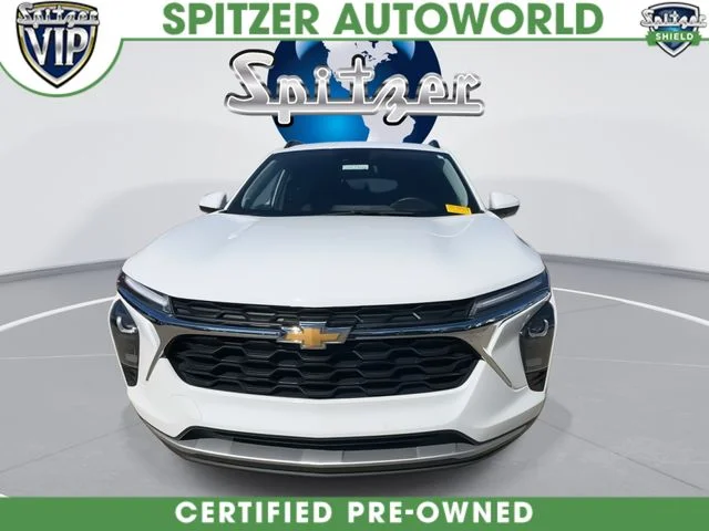 Used 2024 White Chevrolet LT image 3