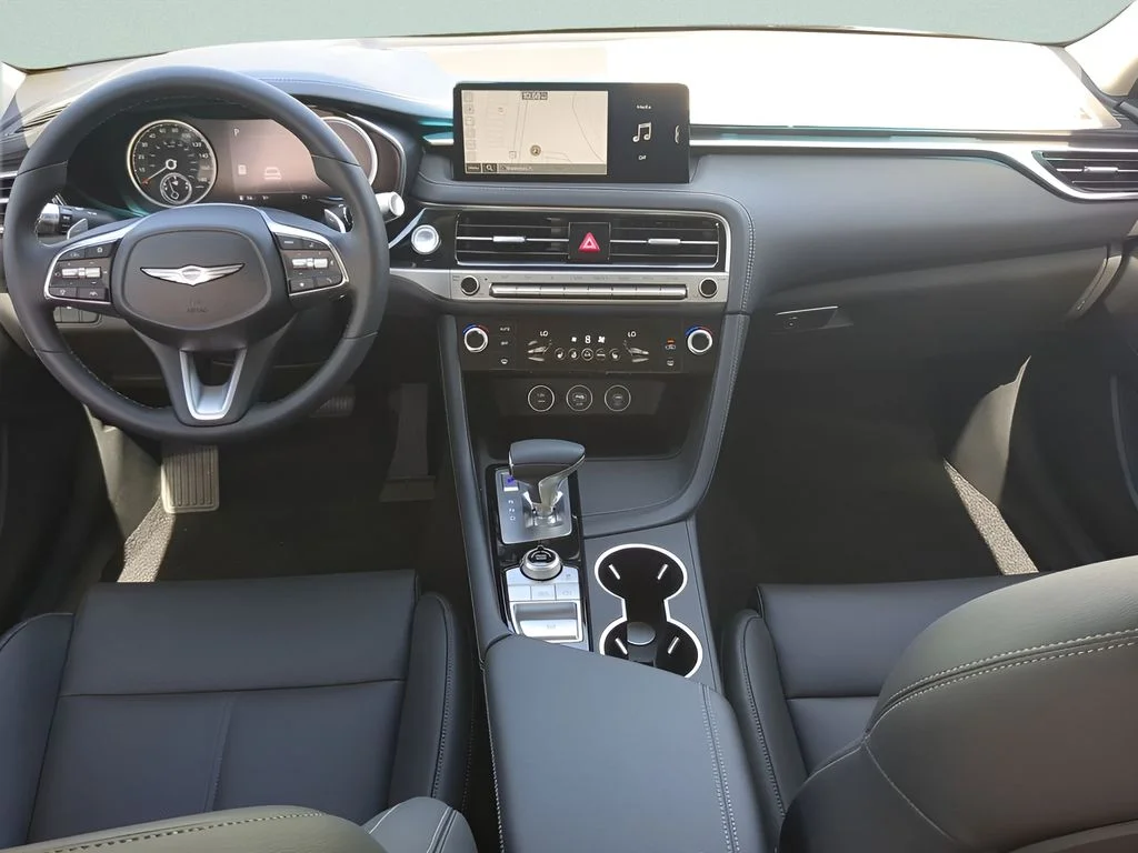 2026 GENESIS G70 Standard - Photo 12