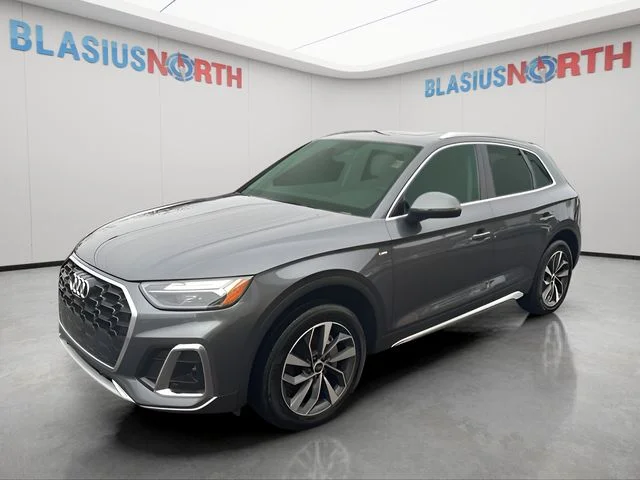 2023 Audi Q5 S line Premium Plus AWD photo