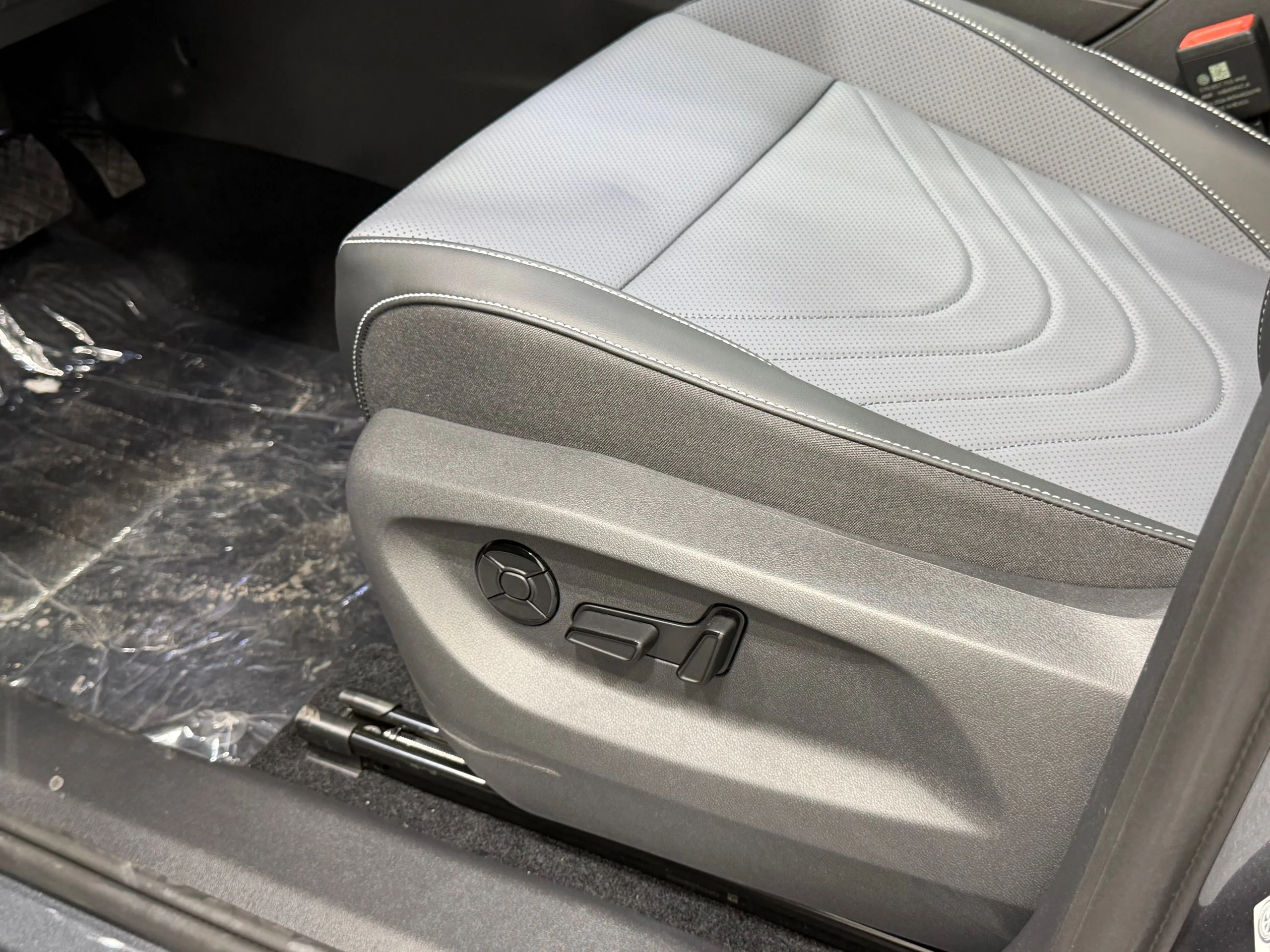 New 2026 Gray Volkswagen SE image 43