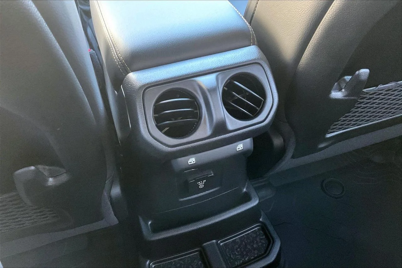 New 2026 41 Exterior Paint Jeep Sahara image 15