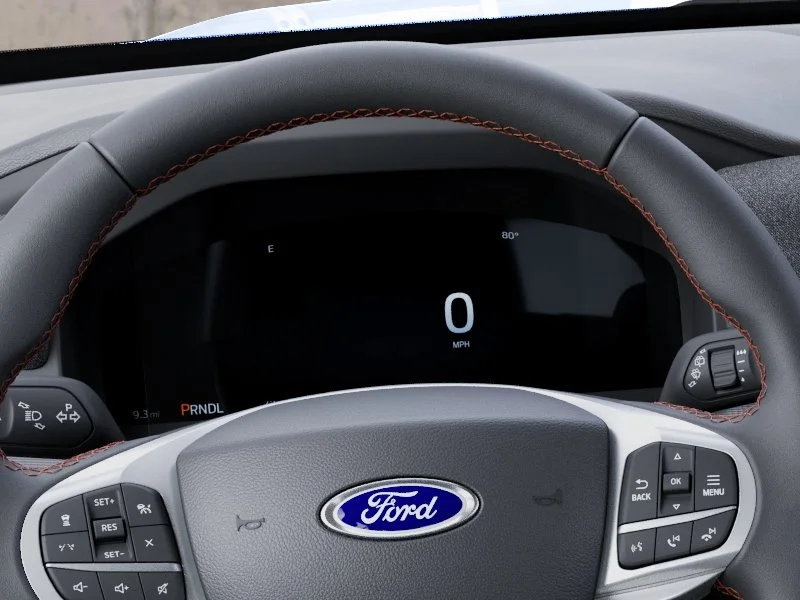 New 2027 White Ford 4DR 4WD ACTIVE image 13