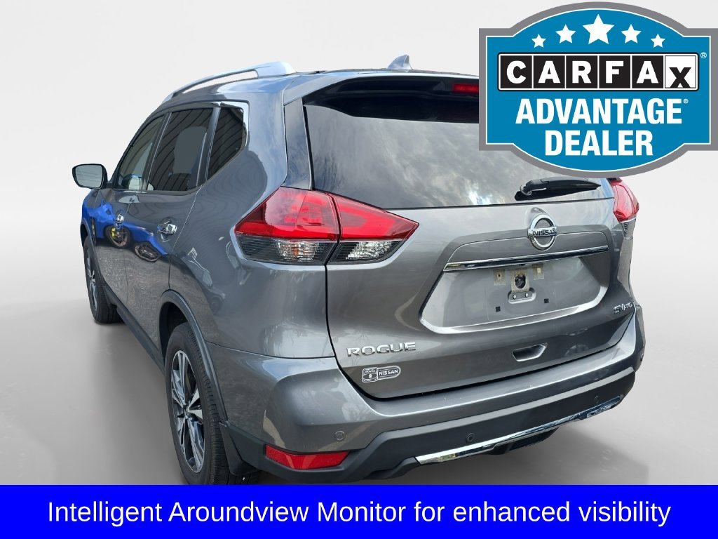 Used 2019 Gray Nissan SV image 5